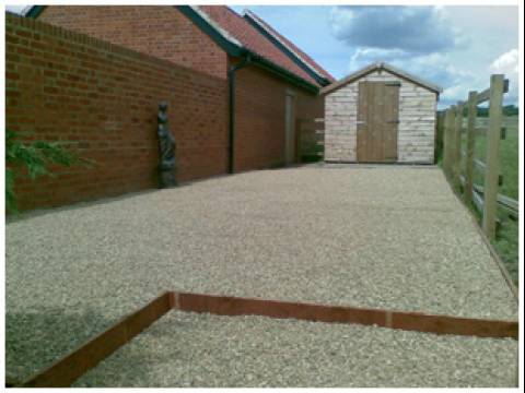 Tom's Garden Services2