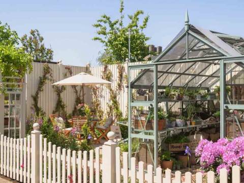 Rose Hill Luxury Gardens3