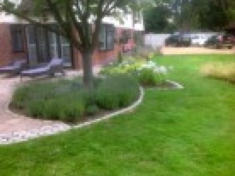 HARLOW GARDEN SERVICES2